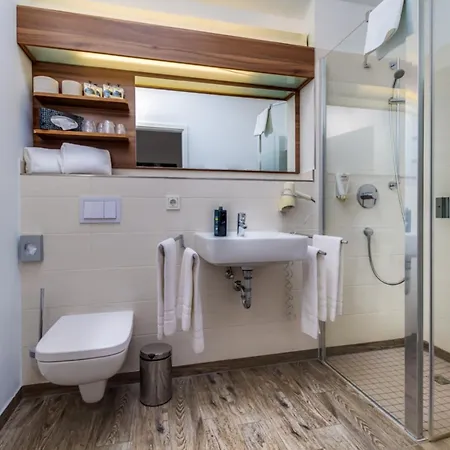 Lagovida Duenenhaus Comfort G Am Stoermthaler Grosspoesna